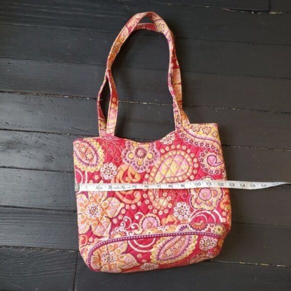 Vera Bradley Purse  - Picture 5 of 8